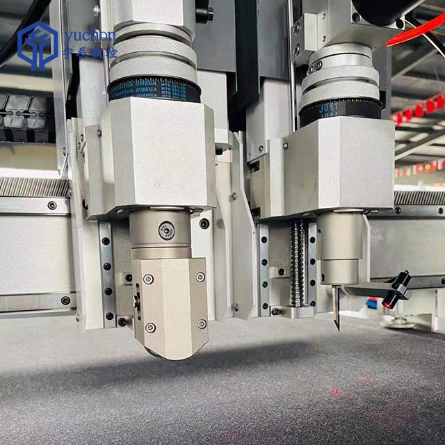 YUCHEN CNC leather cutting machine for shoes/bags
