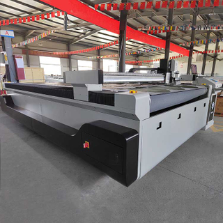 2023 New CNC Automatic Leather Non Woven Fabric Cutting Machine